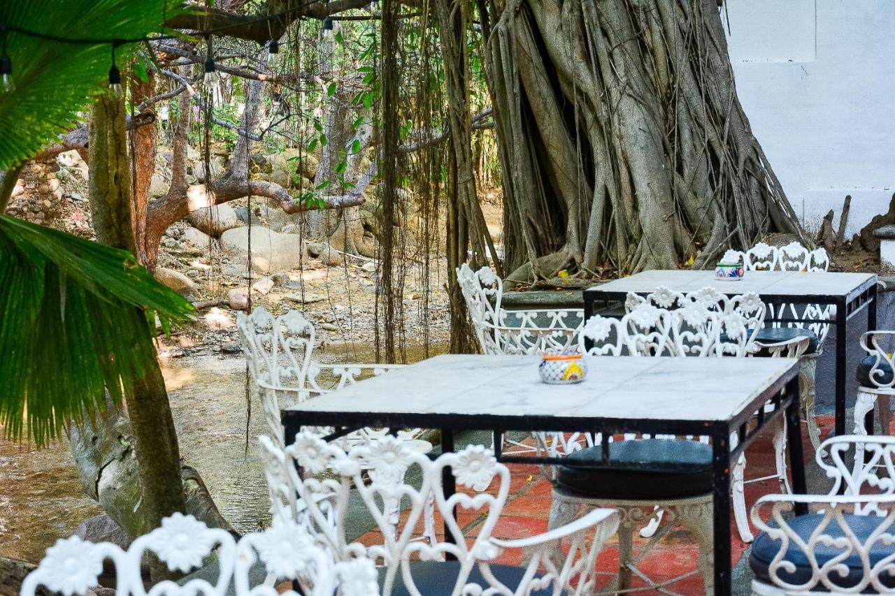 פוארטו ואלארטה Garlands Del Rio Riverside Boutique Hotel מראה חיצוני תמונה