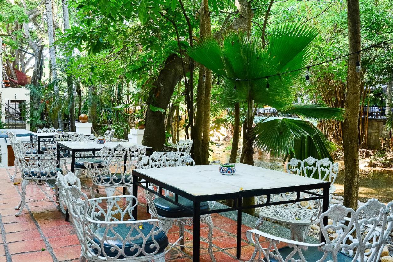 פוארטו ואלארטה Garlands Del Rio Riverside Boutique Hotel מראה חיצוני תמונה
